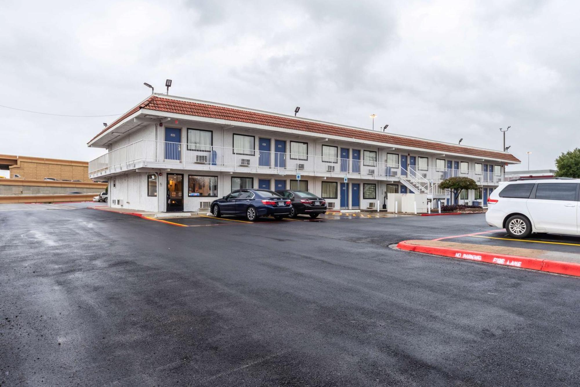 Motel 6-North Richland Hills, Tx Eksteriør bilde