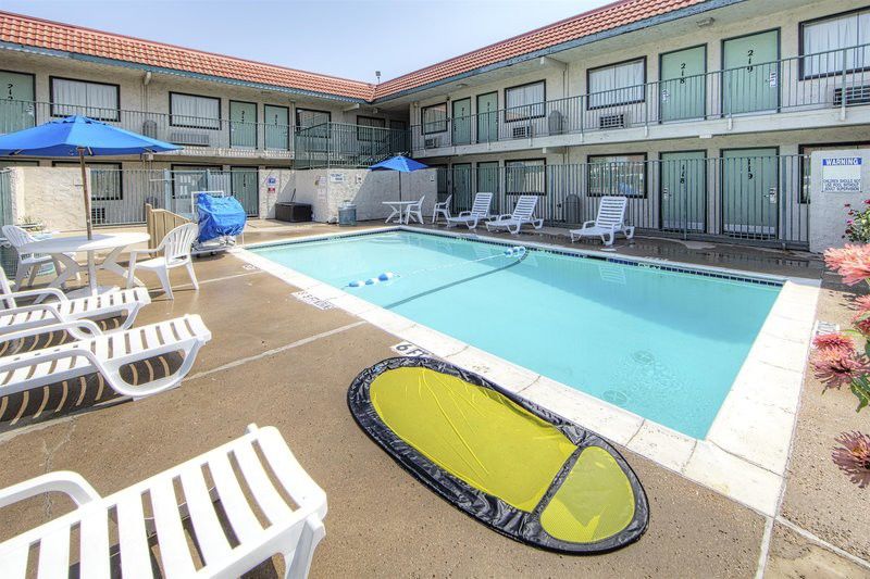 Motel 6-North Richland Hills, Tx Eksteriør bilde