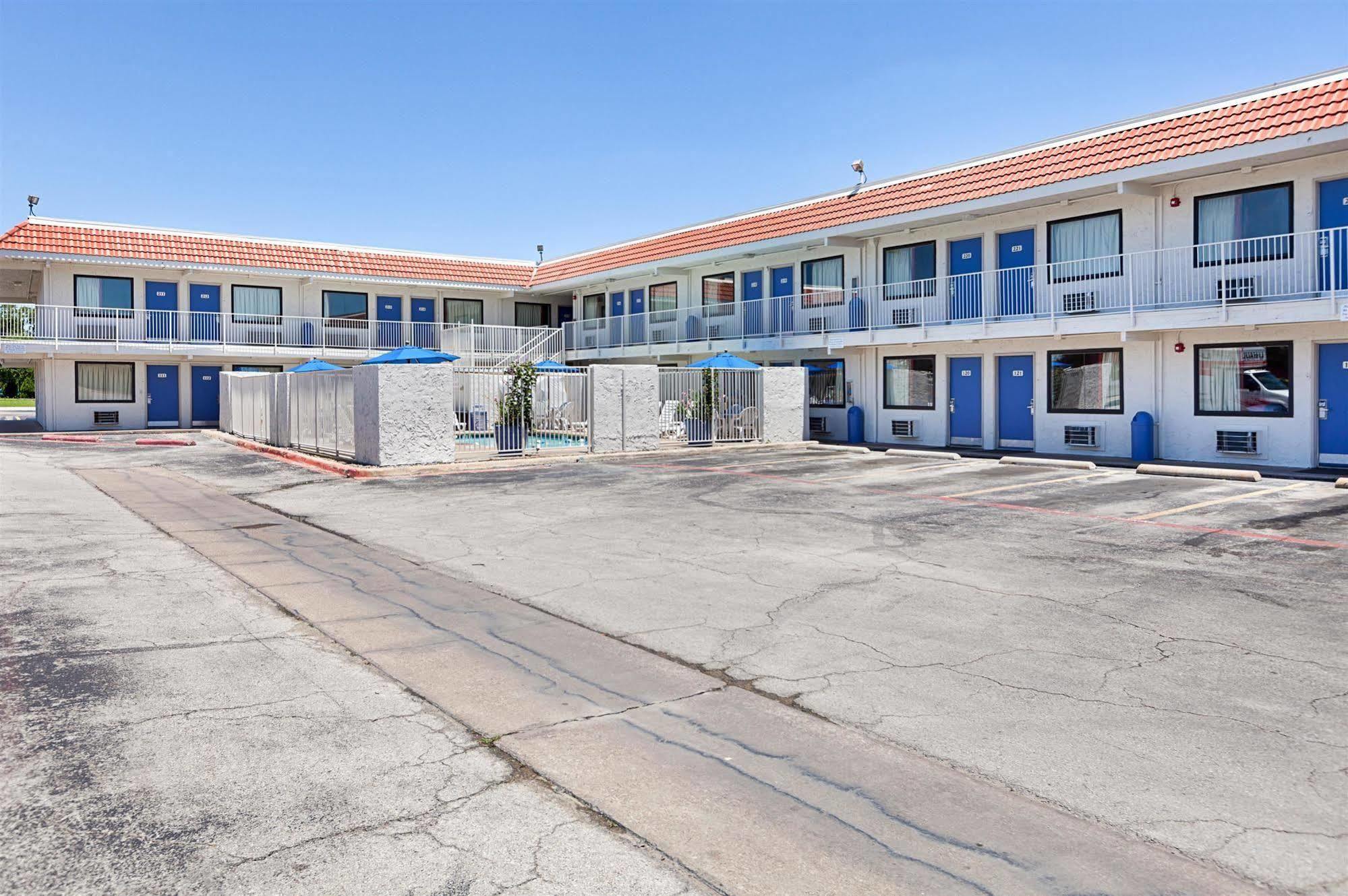 Motel 6-North Richland Hills, Tx Eksteriør bilde