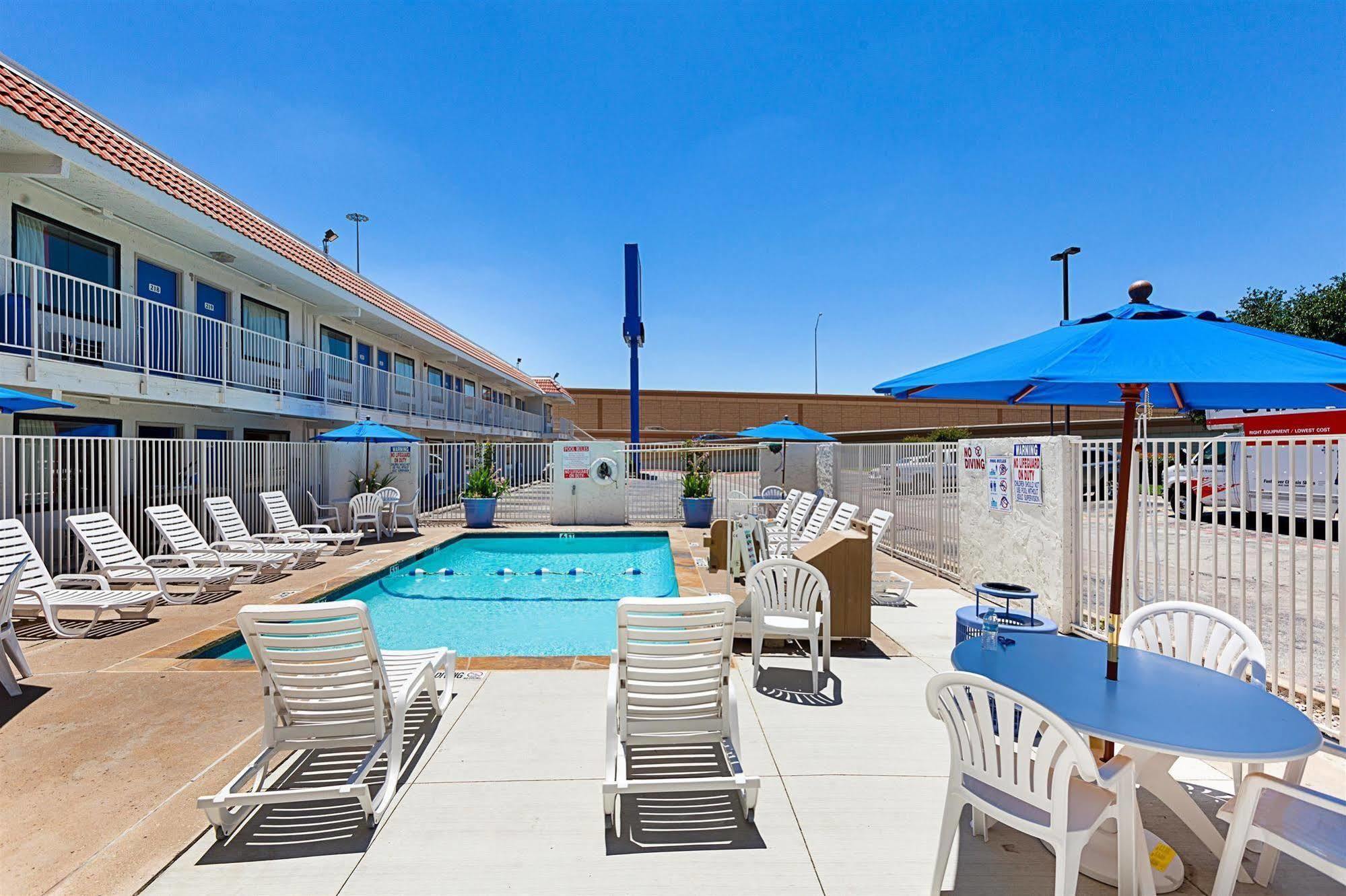 Motel 6-North Richland Hills, Tx Eksteriør bilde