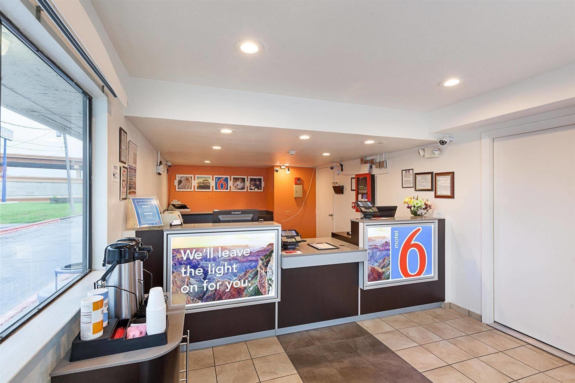 Motel 6-North Richland Hills, Tx Eksteriør bilde