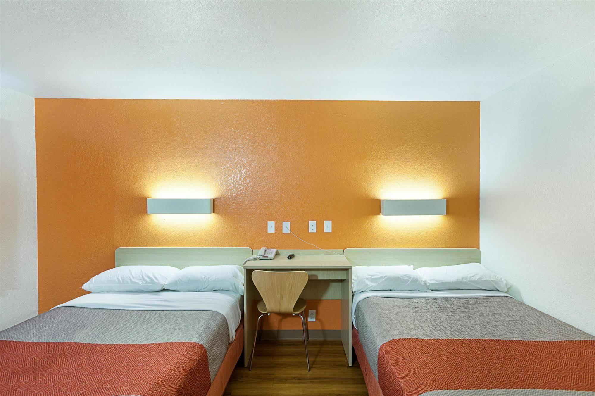 Motel 6-North Richland Hills, Tx Eksteriør bilde