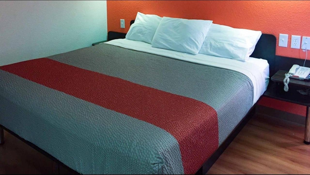 Motel 6-North Richland Hills, Tx Eksteriør bilde