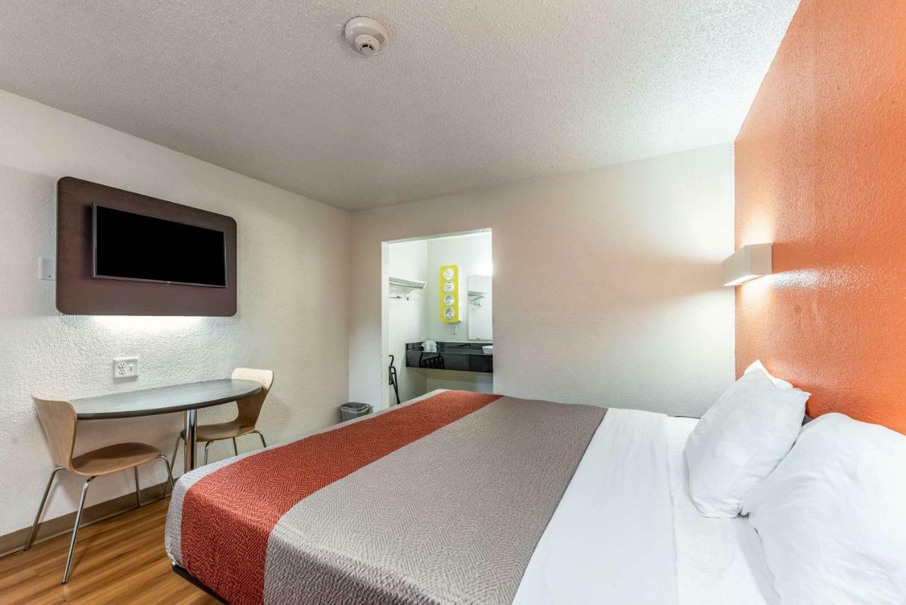 Motel 6-North Richland Hills, Tx Eksteriør bilde